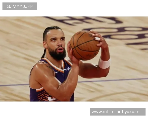 狄龙赞布克突破能力与防守智慧助力队友成长与发展 狄龙赞布克突破能力与防守智慧助力队友成长与发展