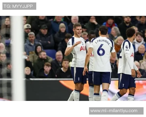 热刺客战埃弗顿首发阵容揭晓穆阿尼库杜斯领衔出战西蒙斯波罗助力 热刺客战埃弗顿首发阵容揭晓穆阿尼库杜斯领衔出战西蒙斯波罗助力