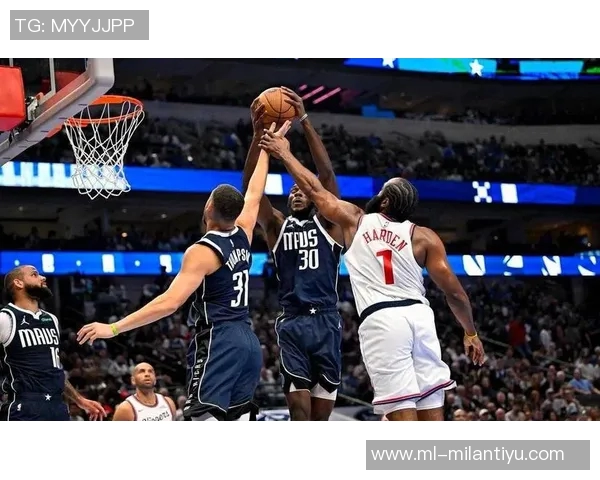 替补三巨头联手发威克里斯蒂克莱布威合力轰下36分助球队逆转胜利