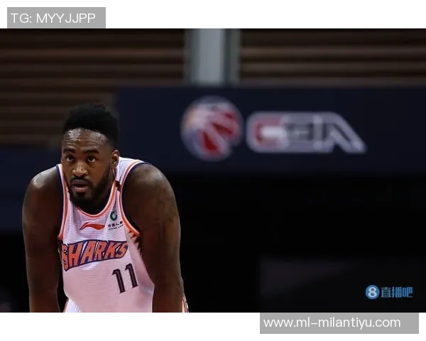 沃特森表现出色10投7中砍下21分赛场正负值高达17分