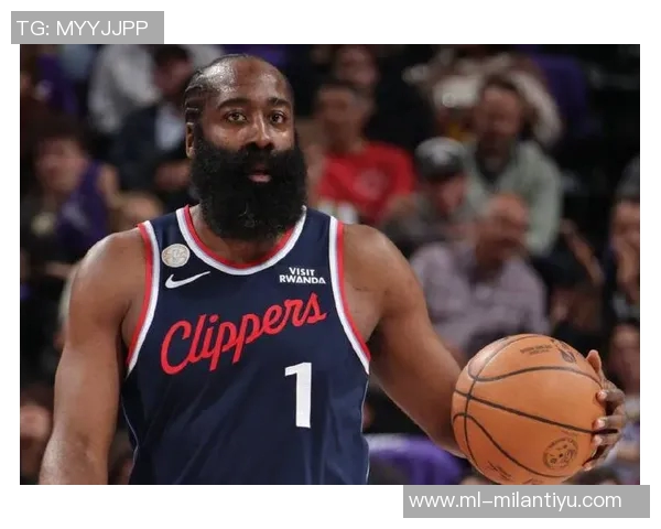 哈登首节表现出色8投5中斩获13分1篮板1助攻状态回暖令人期待 哈登首节表现出色8投5中斩获13分1篮板1助攻状态回暖令人期待